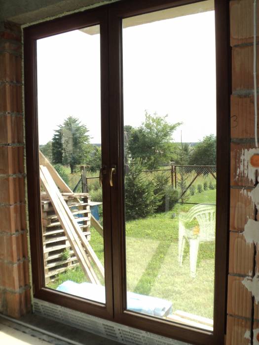 Okno w salonie  - tarasowe